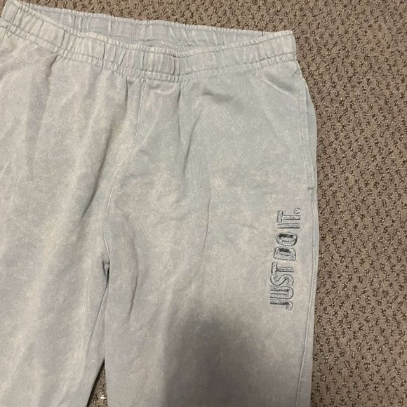 Nike Sweatpants - Picture 2 of 4